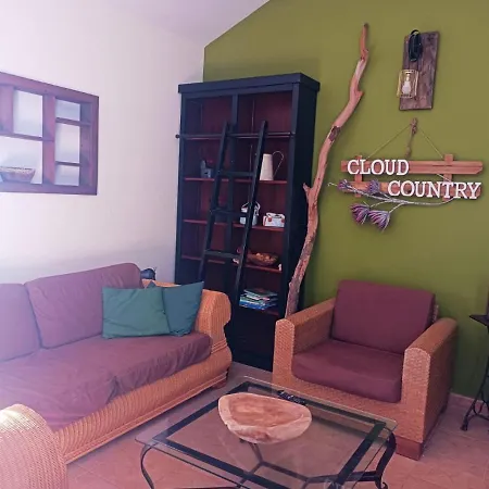 Hébergement de vacances Cloud Country *